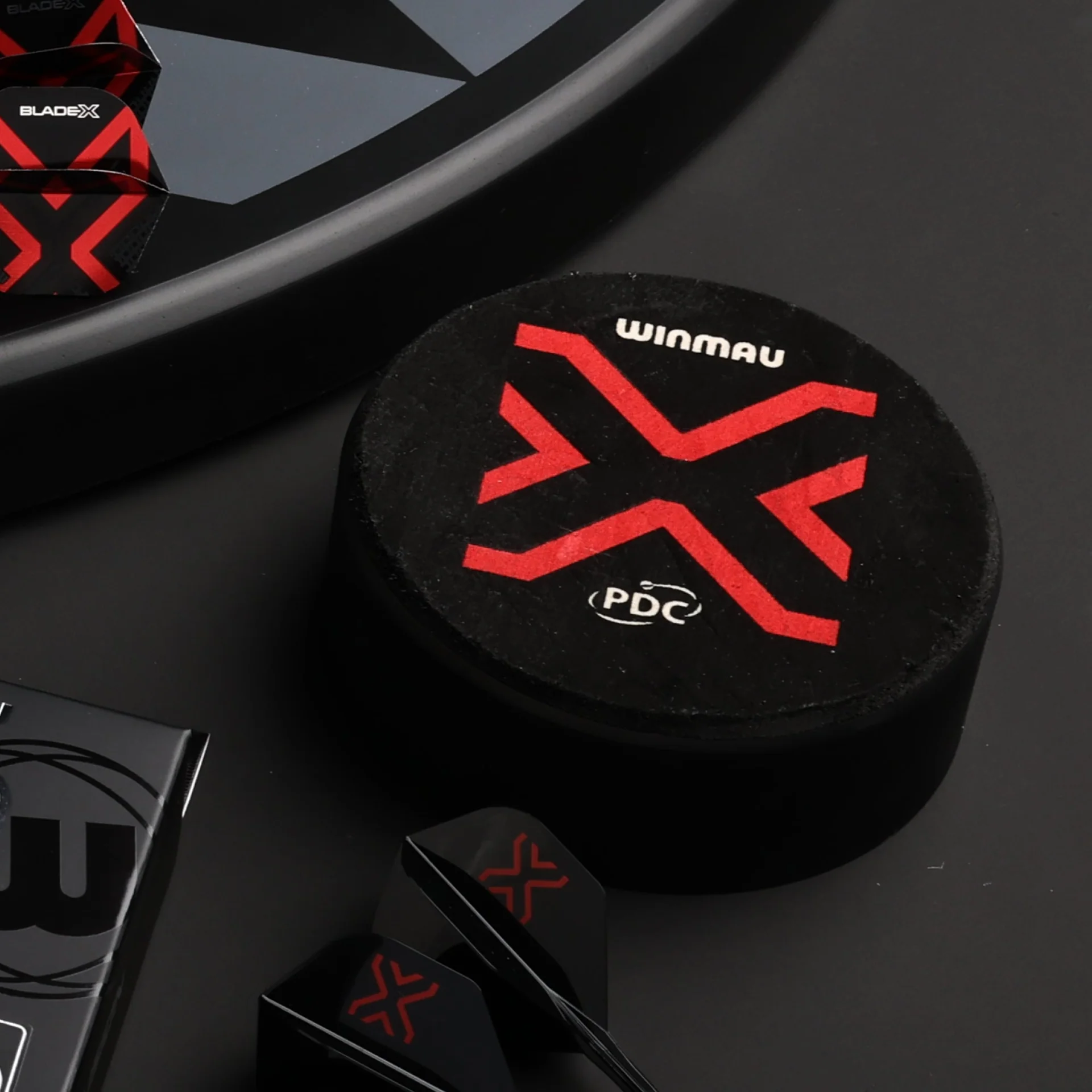 Winmau Blade X Dart Dock - Dartpfeilständer