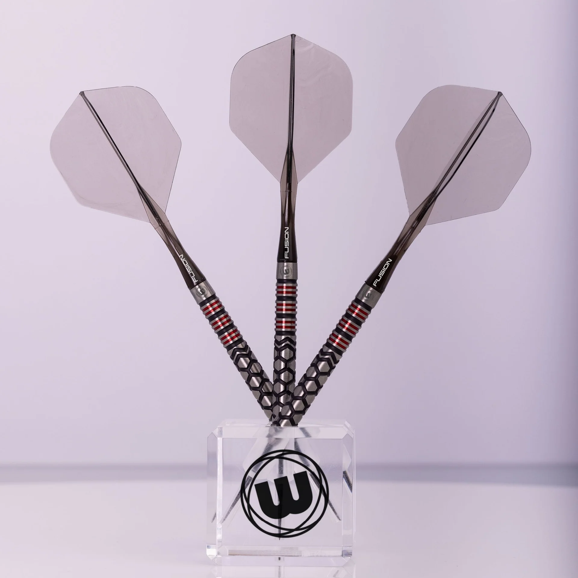 Winmau Würfel Darts Cube - Dartpfeil Ständer - clear